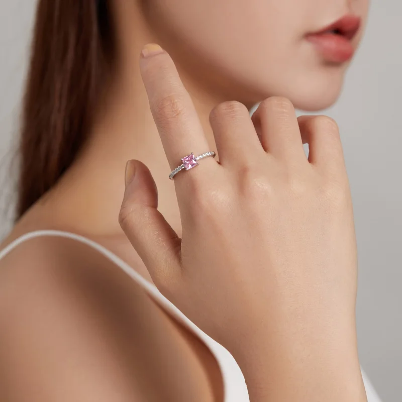 (изображение за) Pandora Стил Квадратна Искряща Хало Пръстен - BSR191 - Преглед 5