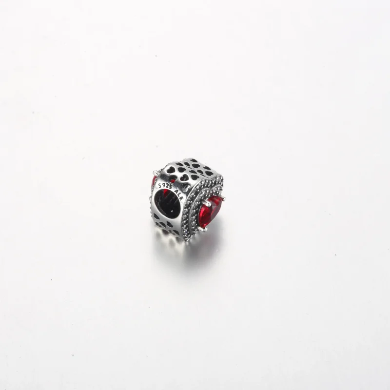 (изображение за) Pandora Спарклинг Нивелиран Сърцев талисманв - 799218C02 - Преглед 4