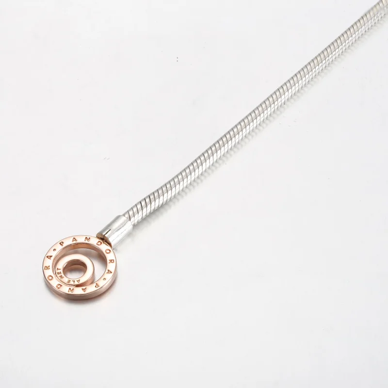(изображение за) Гривна Pandora Moments с двуцветно лого T-Bar Snake Chain - 582309C00 - Преглед 4