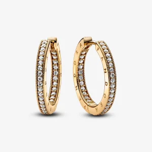 Подписано лого на Pandora и обеци Pavé Hoop - 262738C01 (изображение за) Подписано лого на Pandora и обеци Pavé Hoop - 262738C01