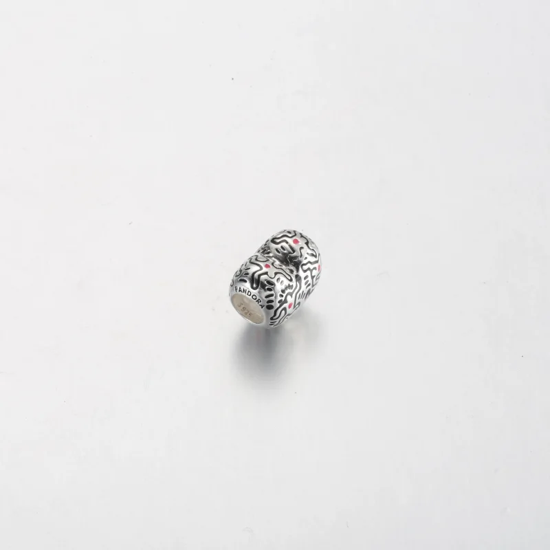 (изображение за) Keith Haring™ x Pandora Line Art People Charm - 792224C01 - Преглед 4