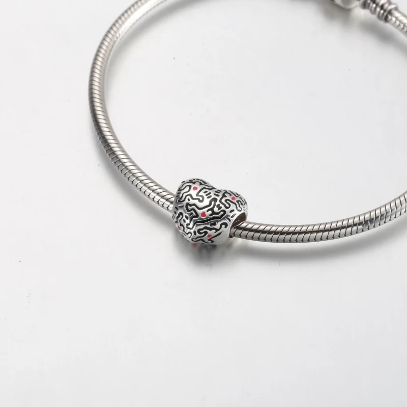 (изображение за) Keith Haring™ x Pandora Line Art People Charm - 792224C01 - Преглед 5