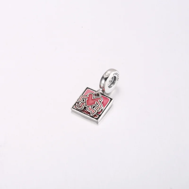 (изображение за) Keith Haring™ x Pandora Walking Heart двойно висящ талисман - 792216C01 - Преглед 2