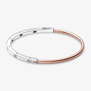 (изображение за) Гривна Pandora Signature Two-ton ID Pavé Bangle - 582740C01