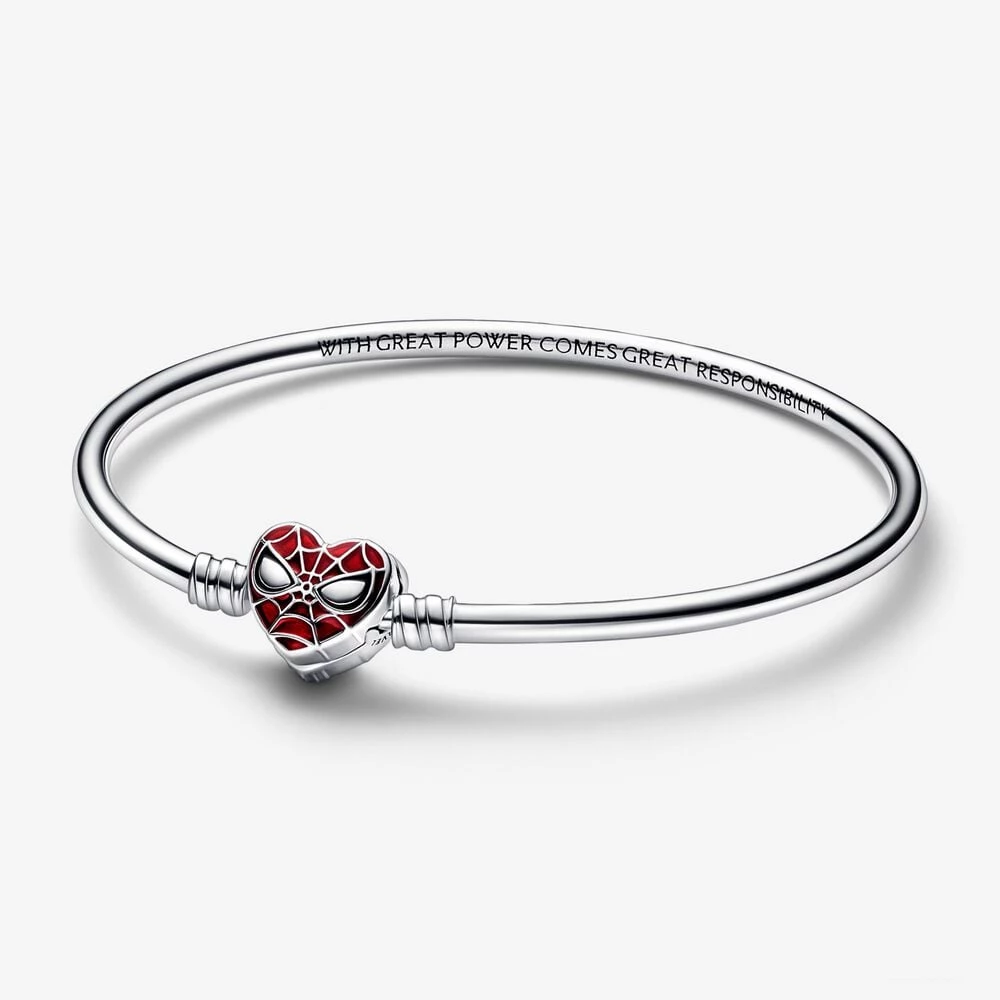 pandora moments marvel spiderman mask clasp bangle 592324c01